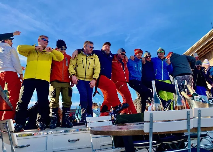 4 Bedroom, 4 Bathroom, Hot Tub, Centre Lejlighed Chamonix